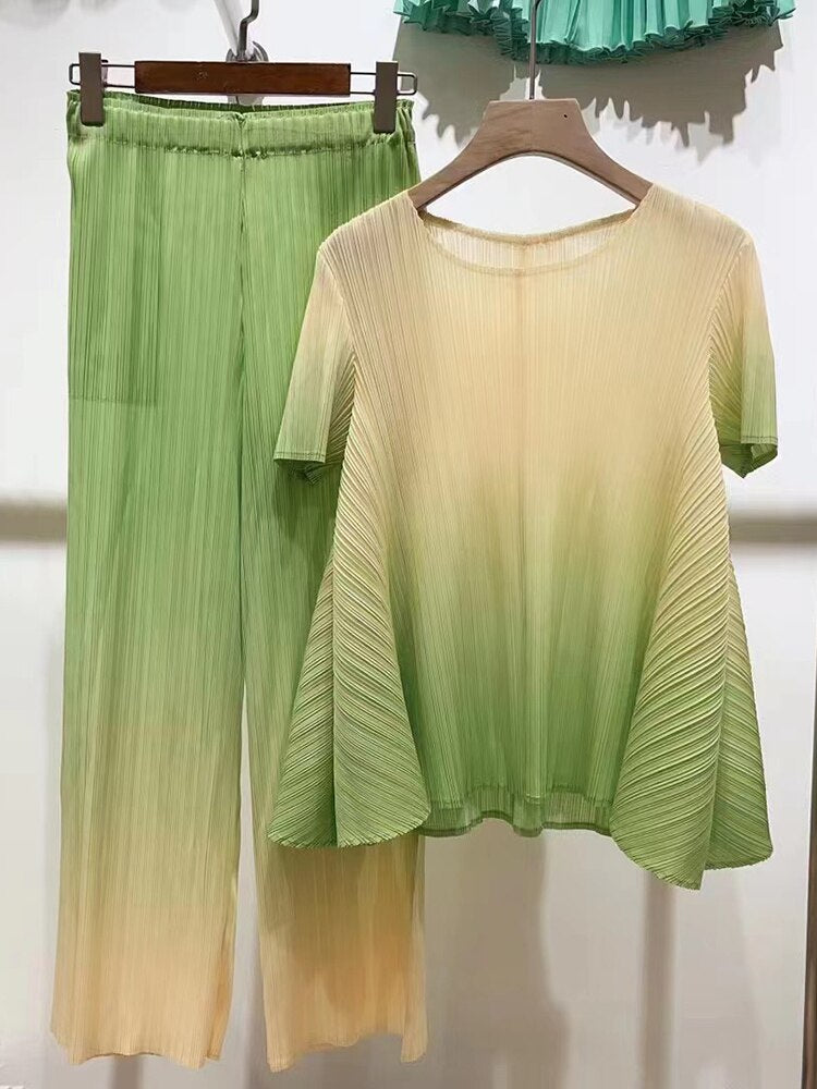 Pleated Gradient Set For Women Short Sleeves Loose Shirts With Wide Leg Pants Female Elegant Clothing Summer