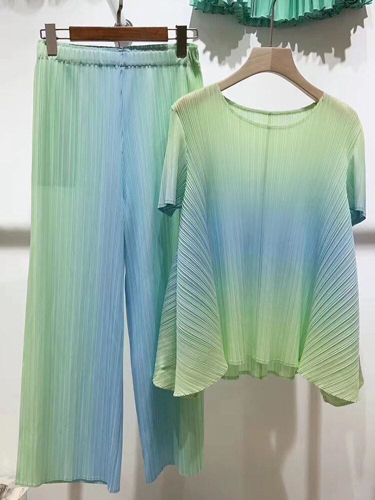 Pleated Gradient Set For Women Short Sleeves Loose Shirts With Wide Leg Pants Female Elegant Clothing Summer